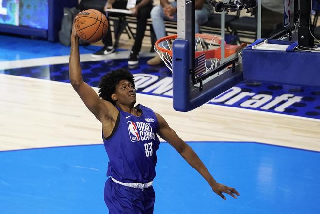 包括财政问 包括财政问