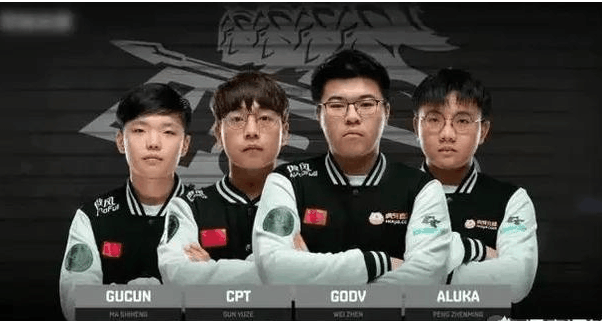 日趋白热化 日趋白热化