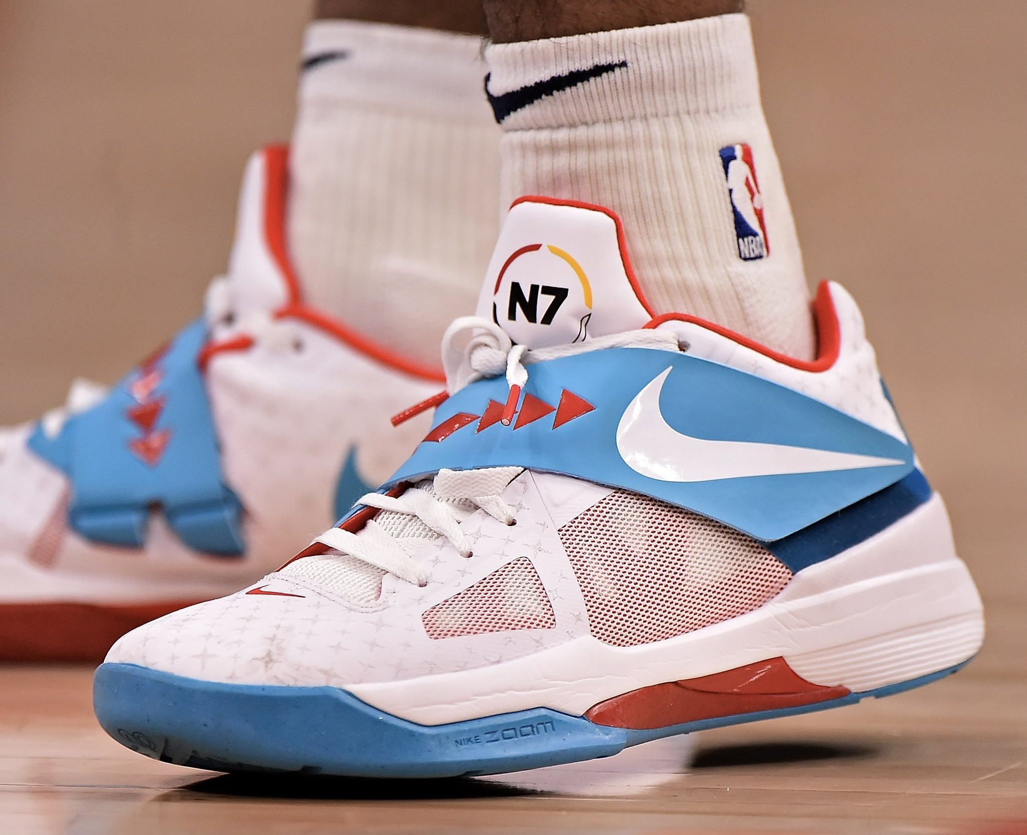 官方发布 官方发布